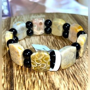 Coral Jade with Round Black Obsidian Stretch Bangle Bracelet